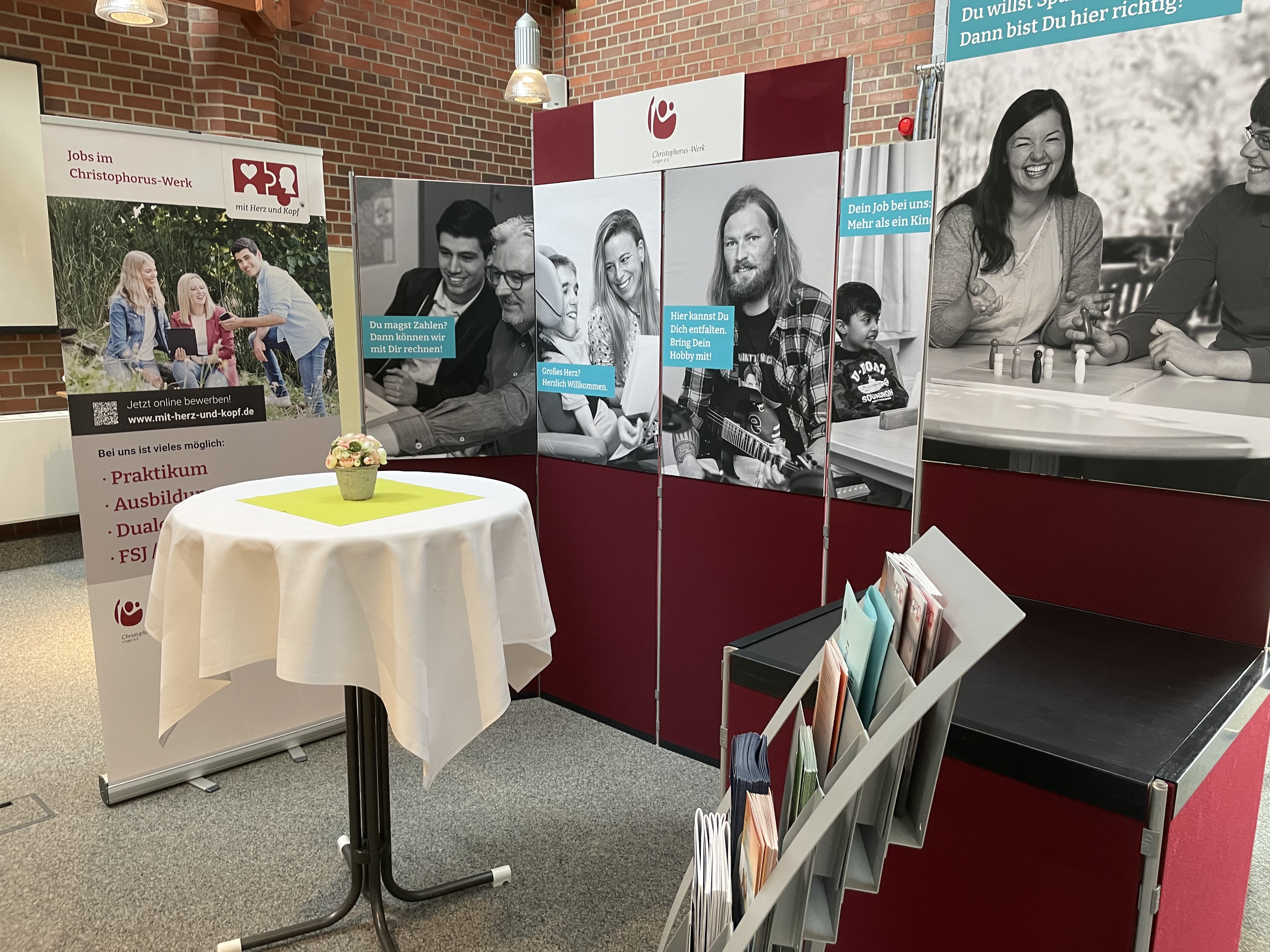 Messestand des Christophorus-Werkes Lingen